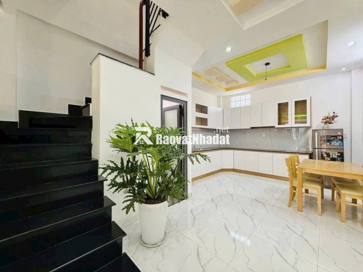 NHÀ ĐẸP 4T – HẺM XE HƠI – NGAY KĐT VẠN PHÚC – CHỈ 7.7 TỶ
